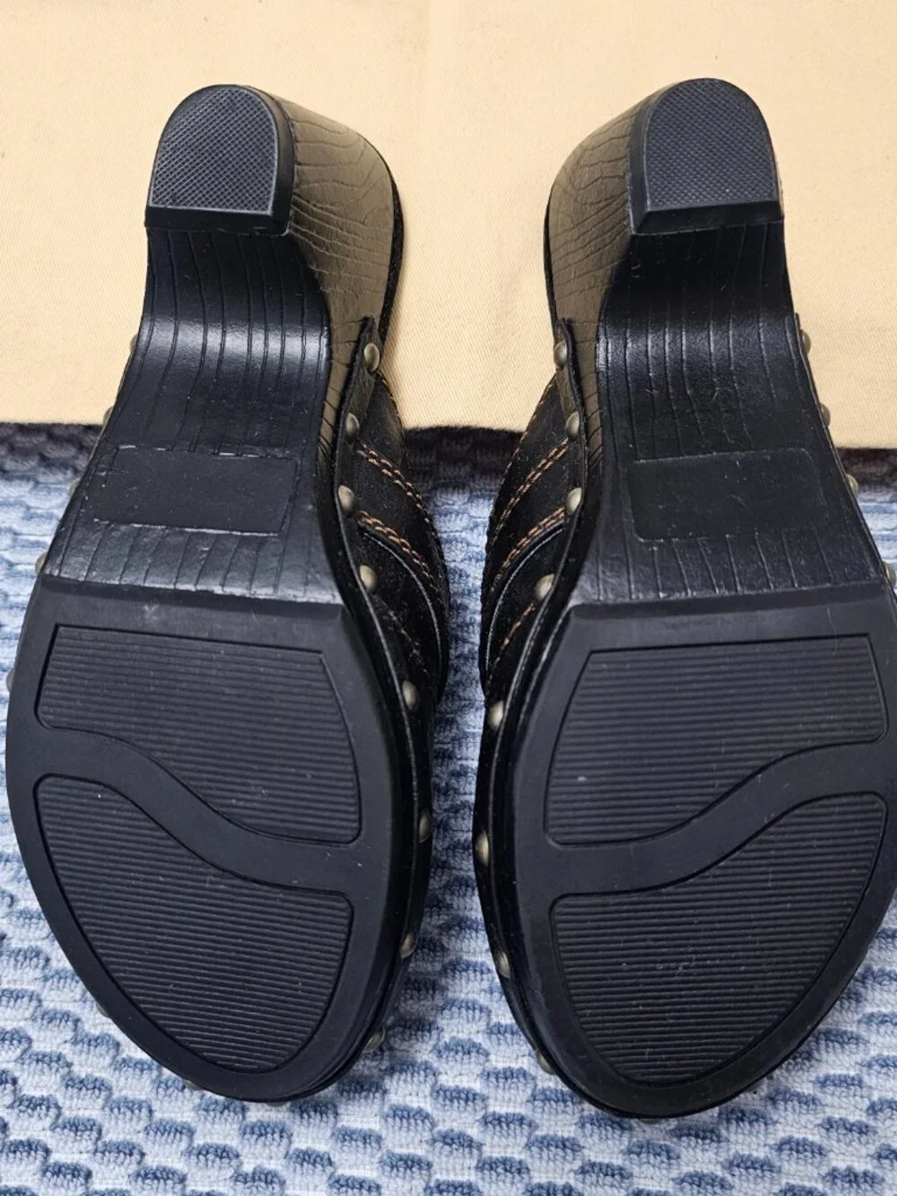Curfew Black Studded Buckle Clogs Y2K Boho Mule Heels Women's – Size 6 - Picture 7 of 8
